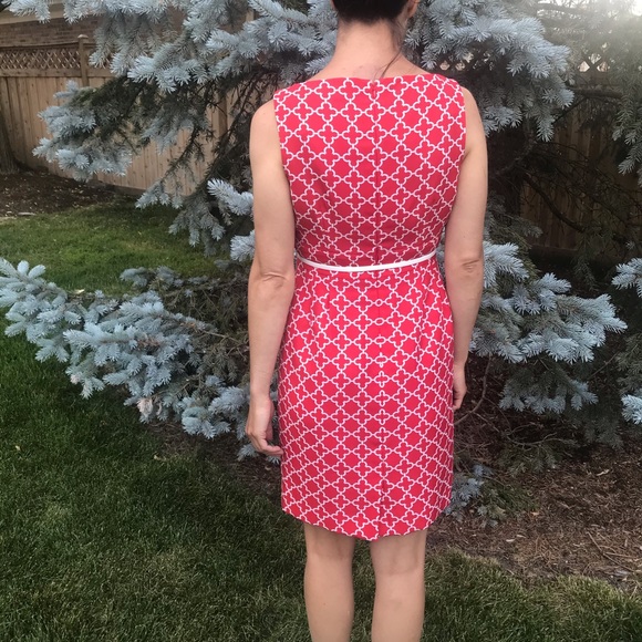 Tahari Sleeveless Red White Summer Dress - Picture 2 of 8